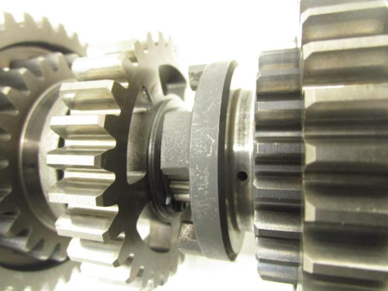 99 Kawasaki Vulcan VN 1500 Drifter Transmission Gear Shaft 13239